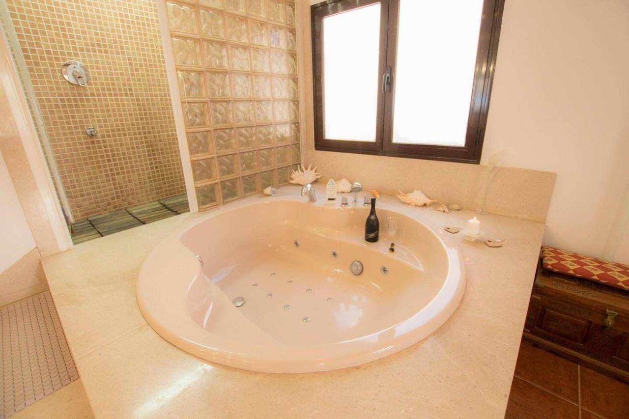 Villa Palacios Herrero Tahiche Exteriér fotografie