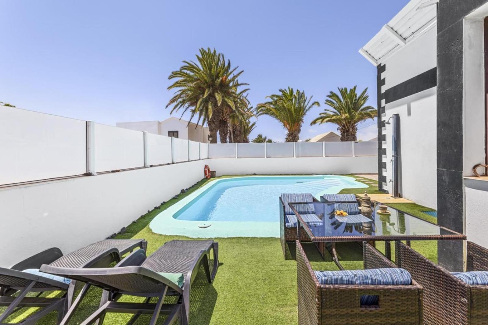 Villa Palacios Herrero Tahiche Exteriér fotografie